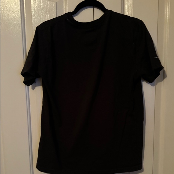 Playcloths Tshirt - Picture 2 of 5